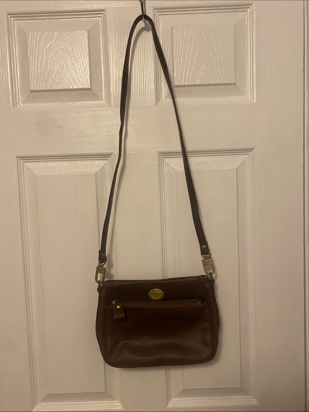 Liz Claiborne Brown Leather Crossbody Bag with Gold Hardware